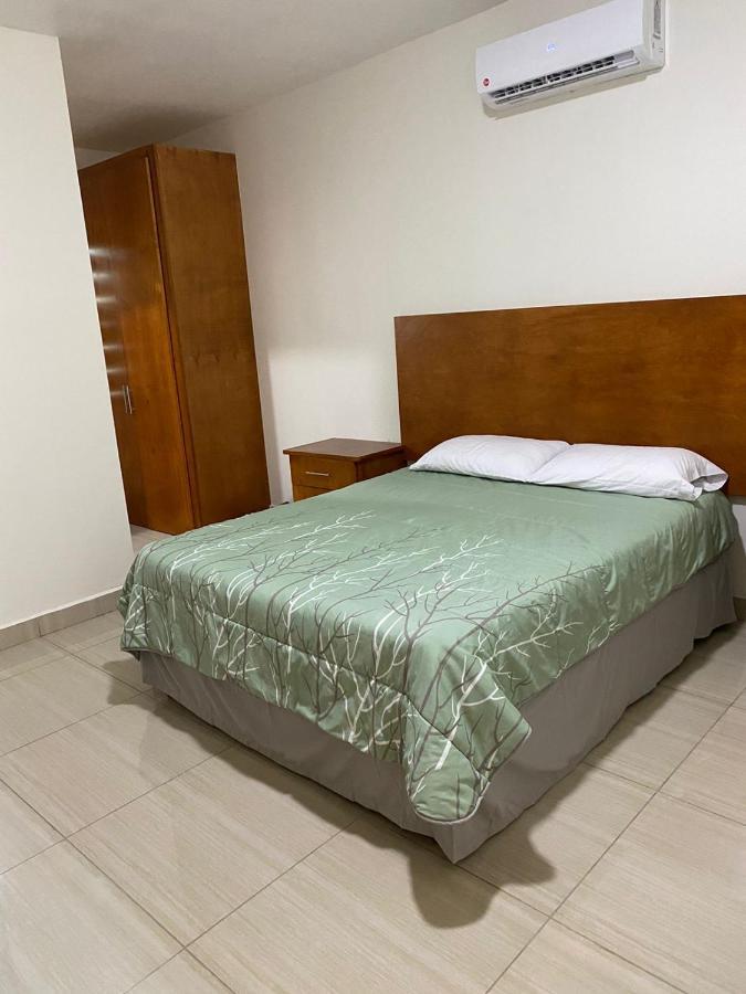 Cmg Suites Ciudad Acuña 外观 照片